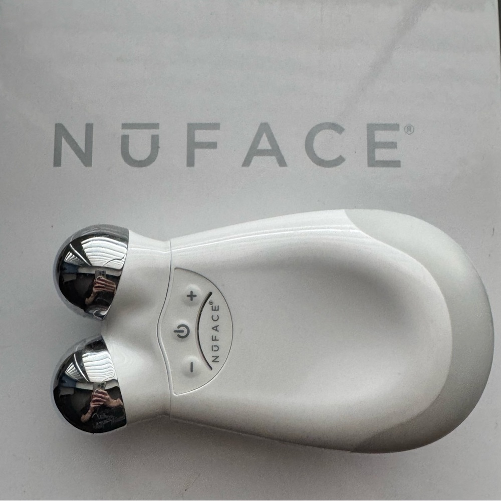 NuFace Microcurrent Toning Device